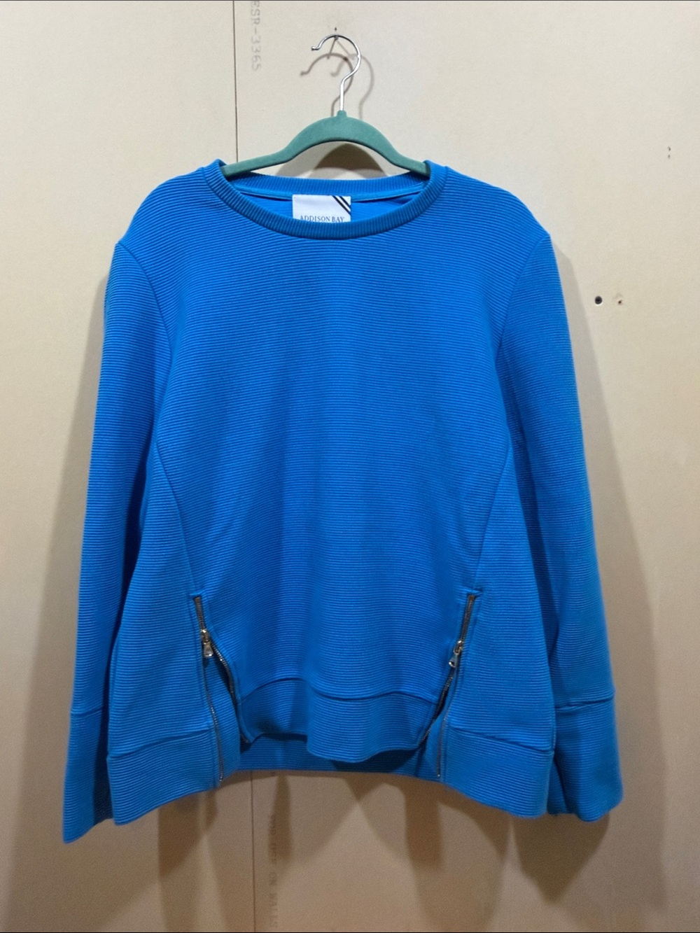 Addison Bay Blue Ribbed Sweater With Gold Zipper Accents Size L
